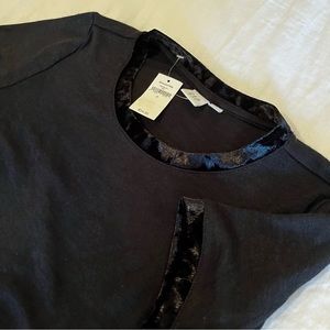 Gap black velvet trimmed top